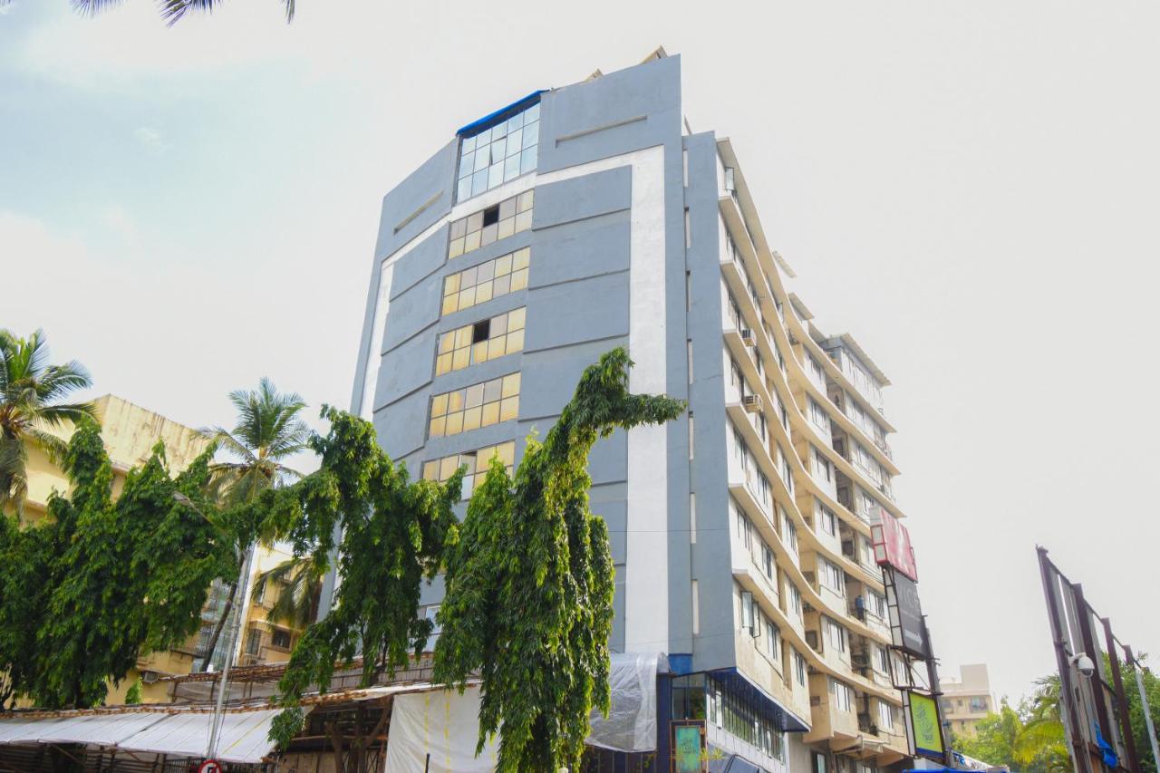 Kings International Juhu Hotel Mumbai  Buitenkant foto